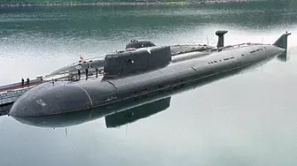 Русия изтегля подводниците си от района на Крим