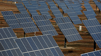 Китай строи слънчева електроцентрала в провинция Съчуан близо до ВЕЦ