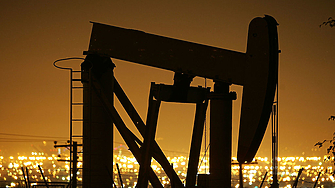 Цените на петрола се понижиха с повече от 1 в