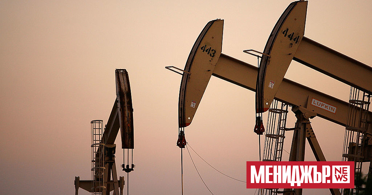 Цените на петрола се понижиха в ранната търговия в петък,