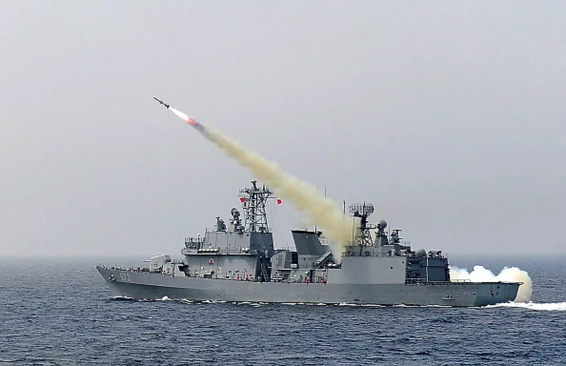 Учение на три държави дебне за севернокорейски подводници с ракети