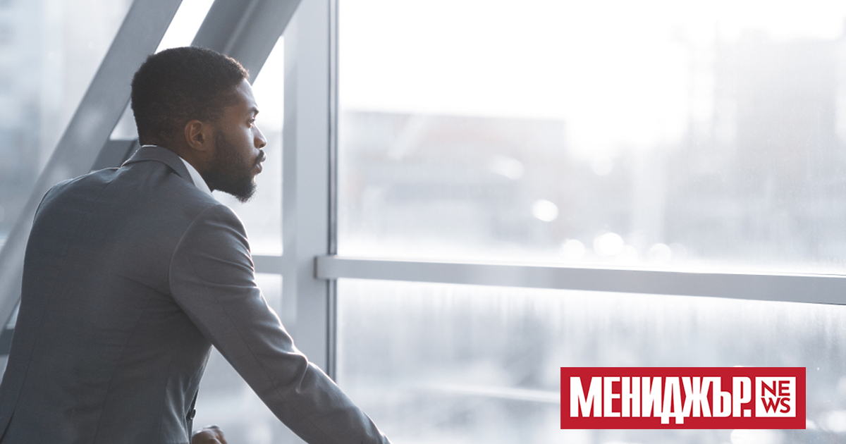 След 30-годишна кариера като бизнес лидер в Intel и Google,