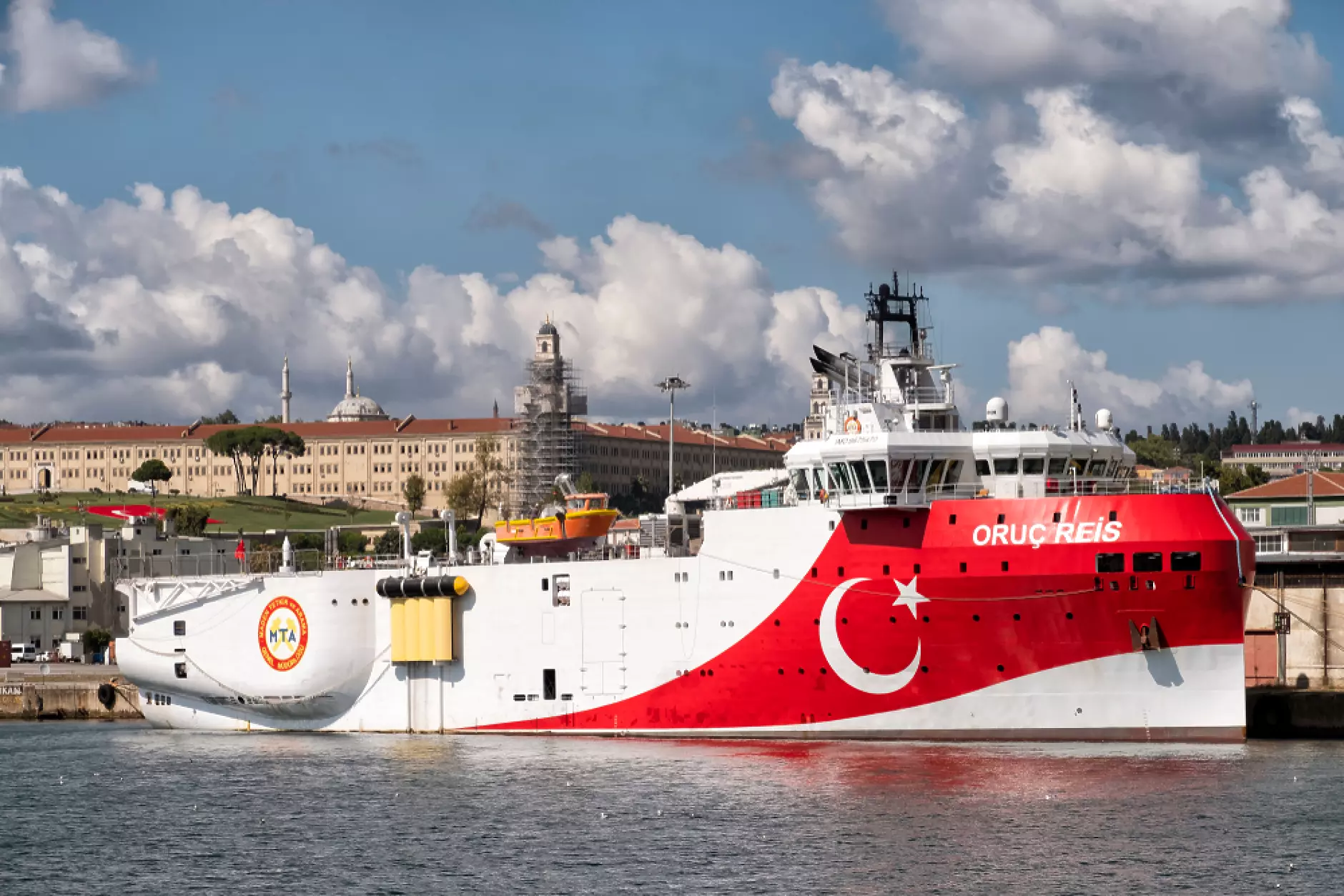 Турция праща нов кораб да търси нефт и газ в Средиземно море