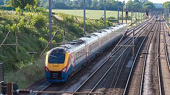 Британските железници почти спряха работа днес след като основните синдикати