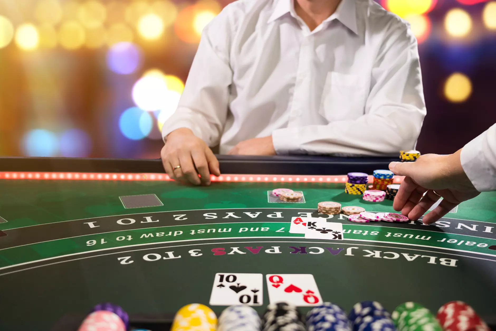 Какви са правилата в онлайн покера?