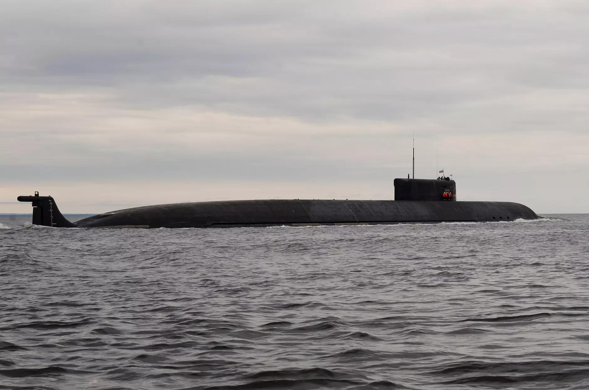 „Република“: НАТО предупреждава за руска подводница с ядрено торпедо