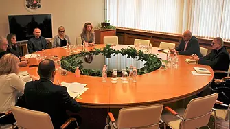 Президентът събира министри и спецслужби на консултативна среща за войната в Украйна