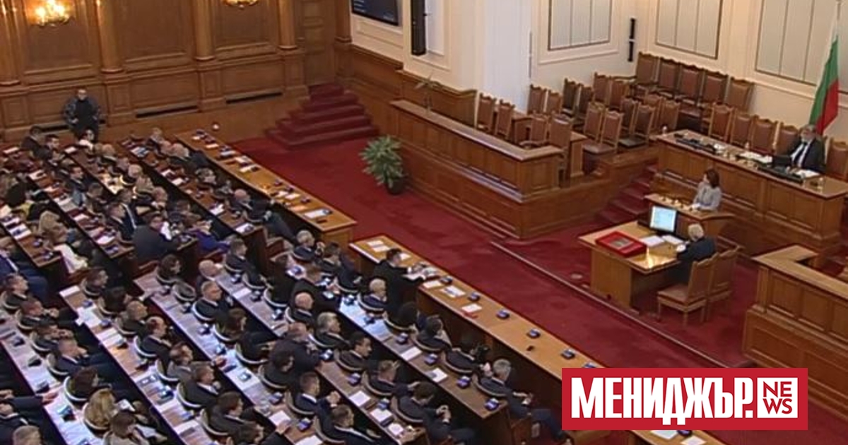 След три неуспешни тура за избор на председател на 48-ото