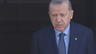 Турският президент Реджеп Тайип Ердоган съобщи за предстоящи телефонни преговори с руския