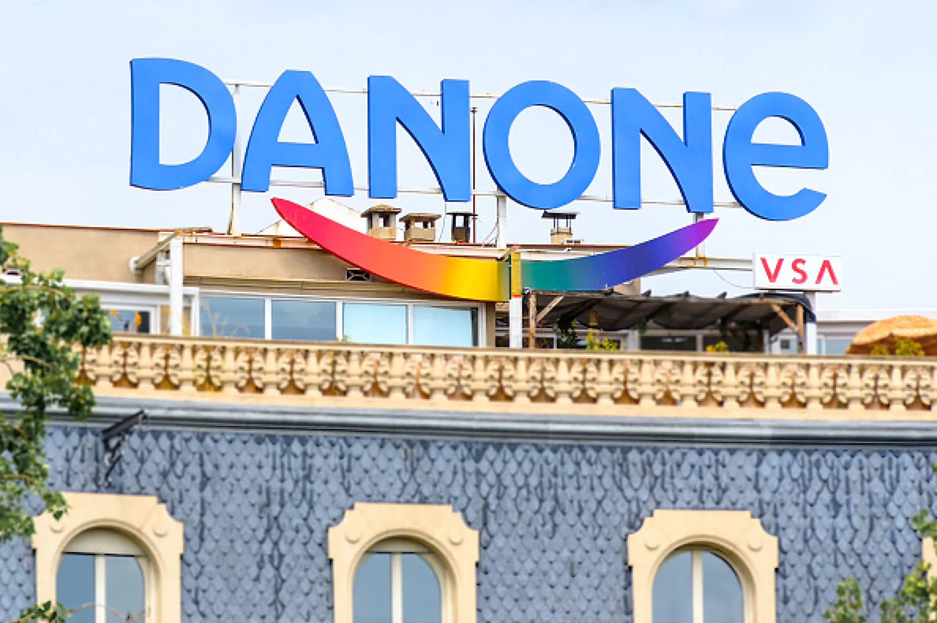 Danone напуска Русия