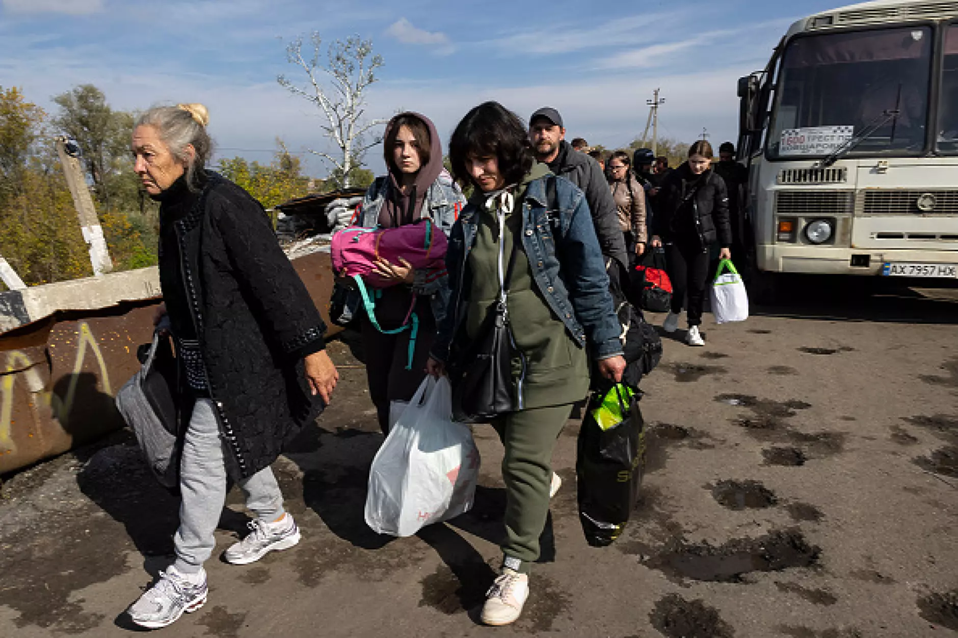 Кабинетът отпуска 8,4 млн. лв. за хотелиерите, настанили бежанци от Украйна