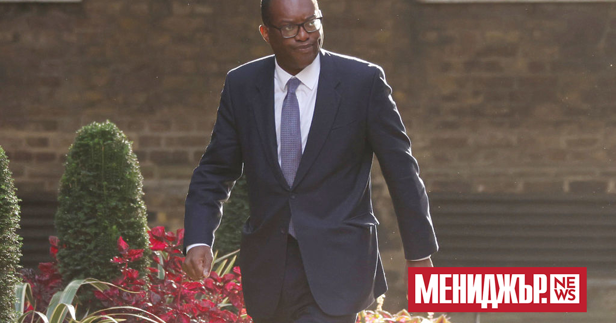 Британският финансов министър Куаси Куартенг е бил уволнен днес на