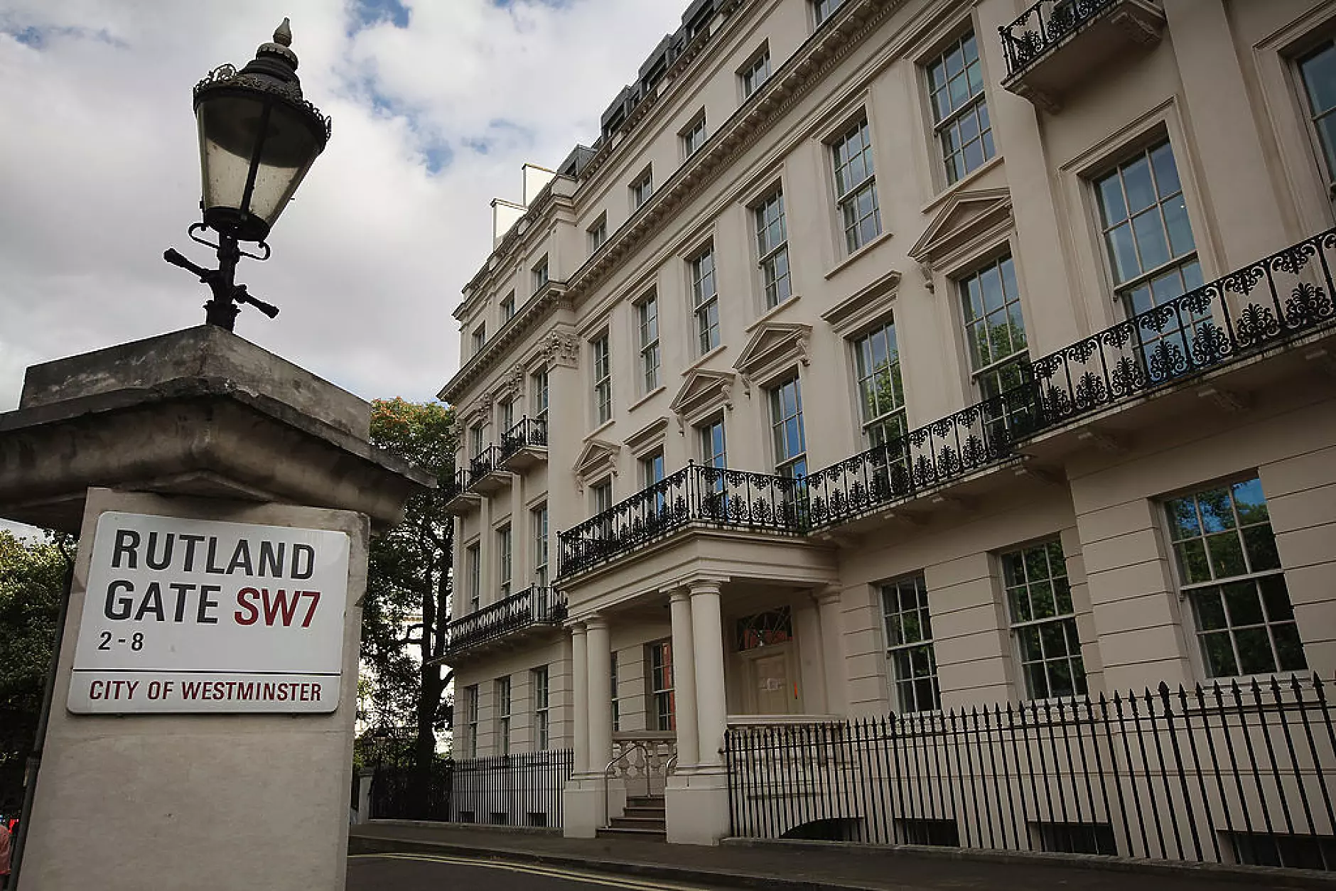 Най-скъпият имот в Лондон отново е на пазара 