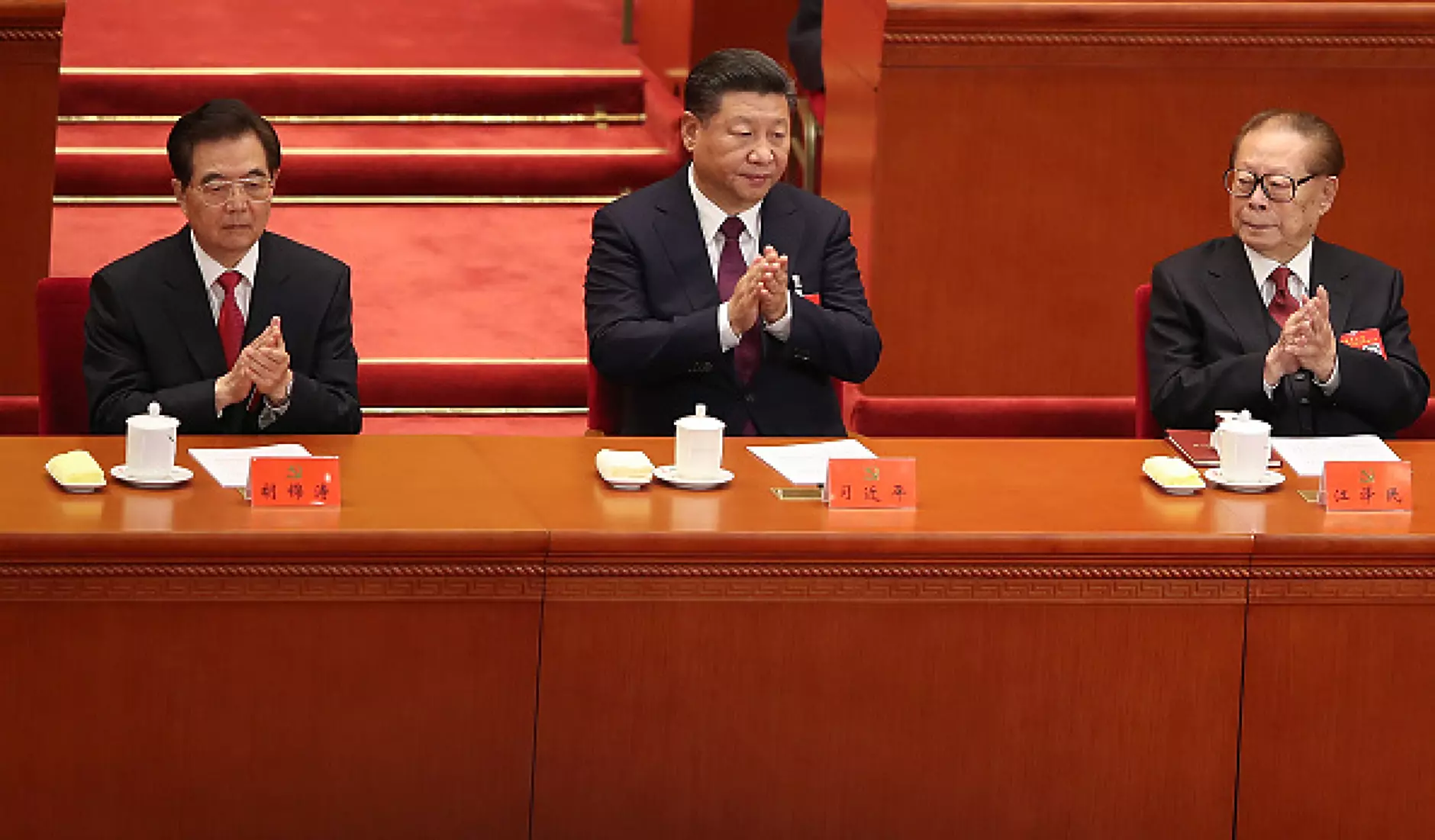 Си Дзинпин: Китай ще запази ролята на пазарната икономика и предупреди за трудни времена 