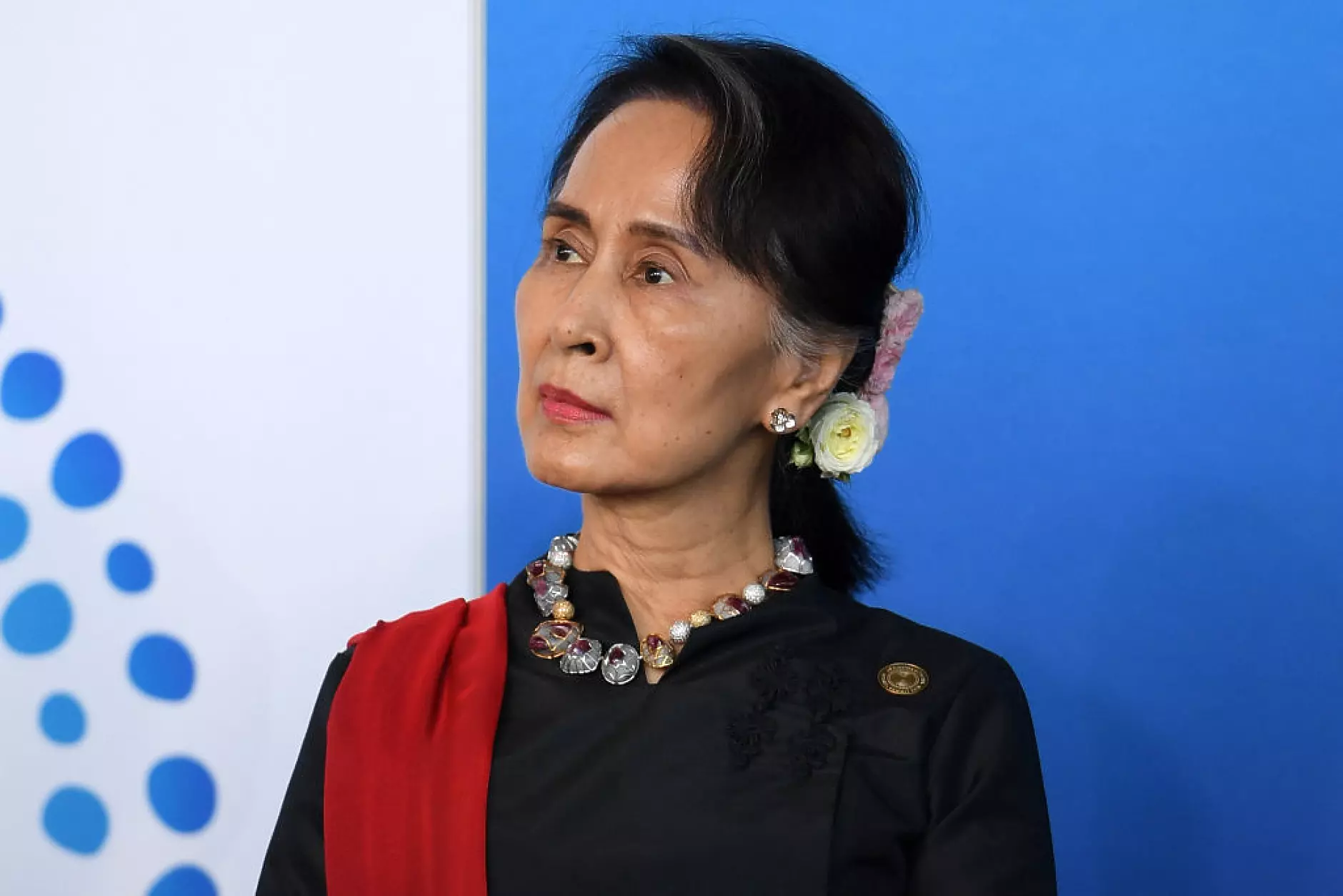 Осъдиха бившия лидер на Мианма на общо 26 години затвор