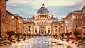 Ватиканът съобщи днес за подновяване на тайното и оспорвано споразумение