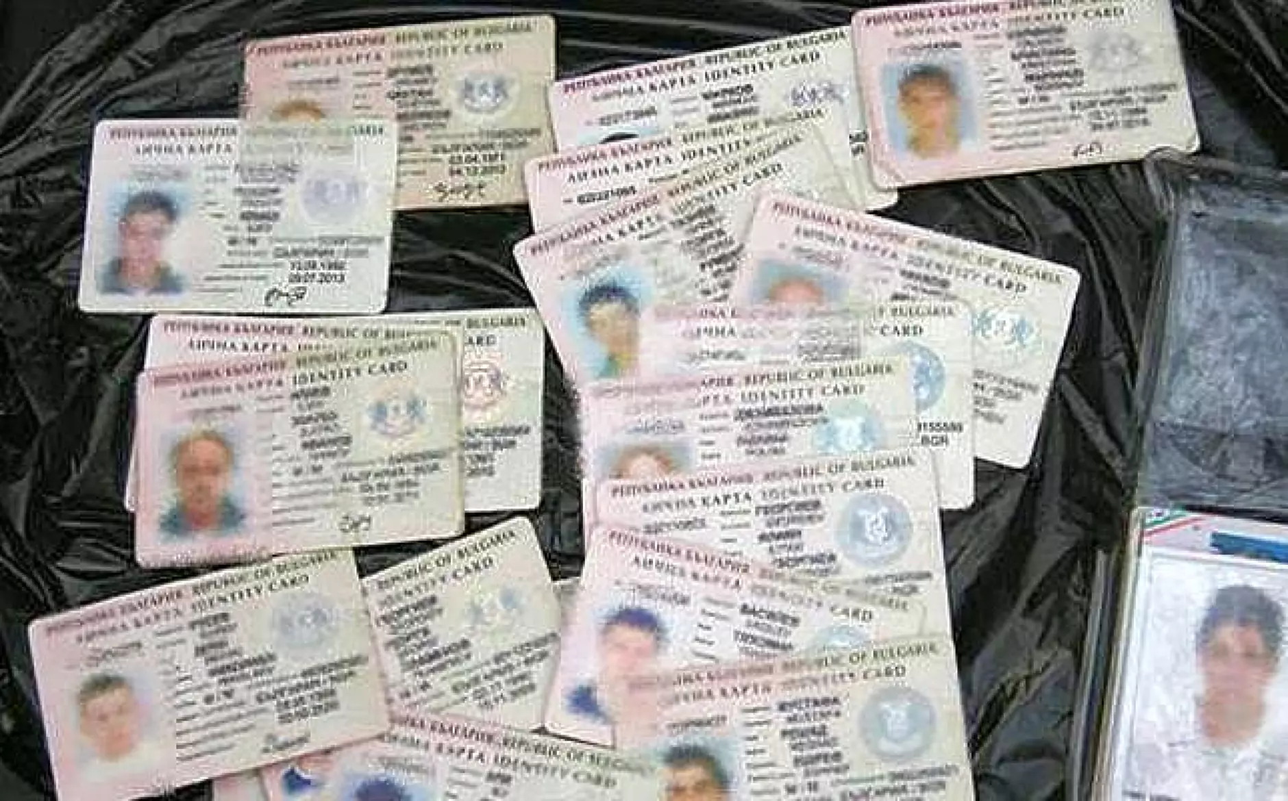 Софиянци вече ще могат да сменят личните си документи в най-близкото районно управление на МВР