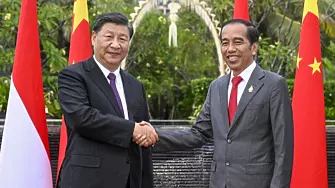 Китай и Индонезия пускат високоскоростна жп линия