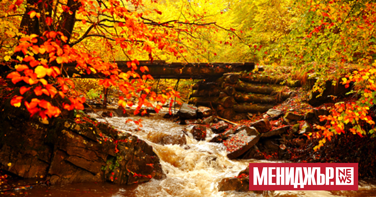 Преди обяд над страната ще преобладава предимно облачно време, на