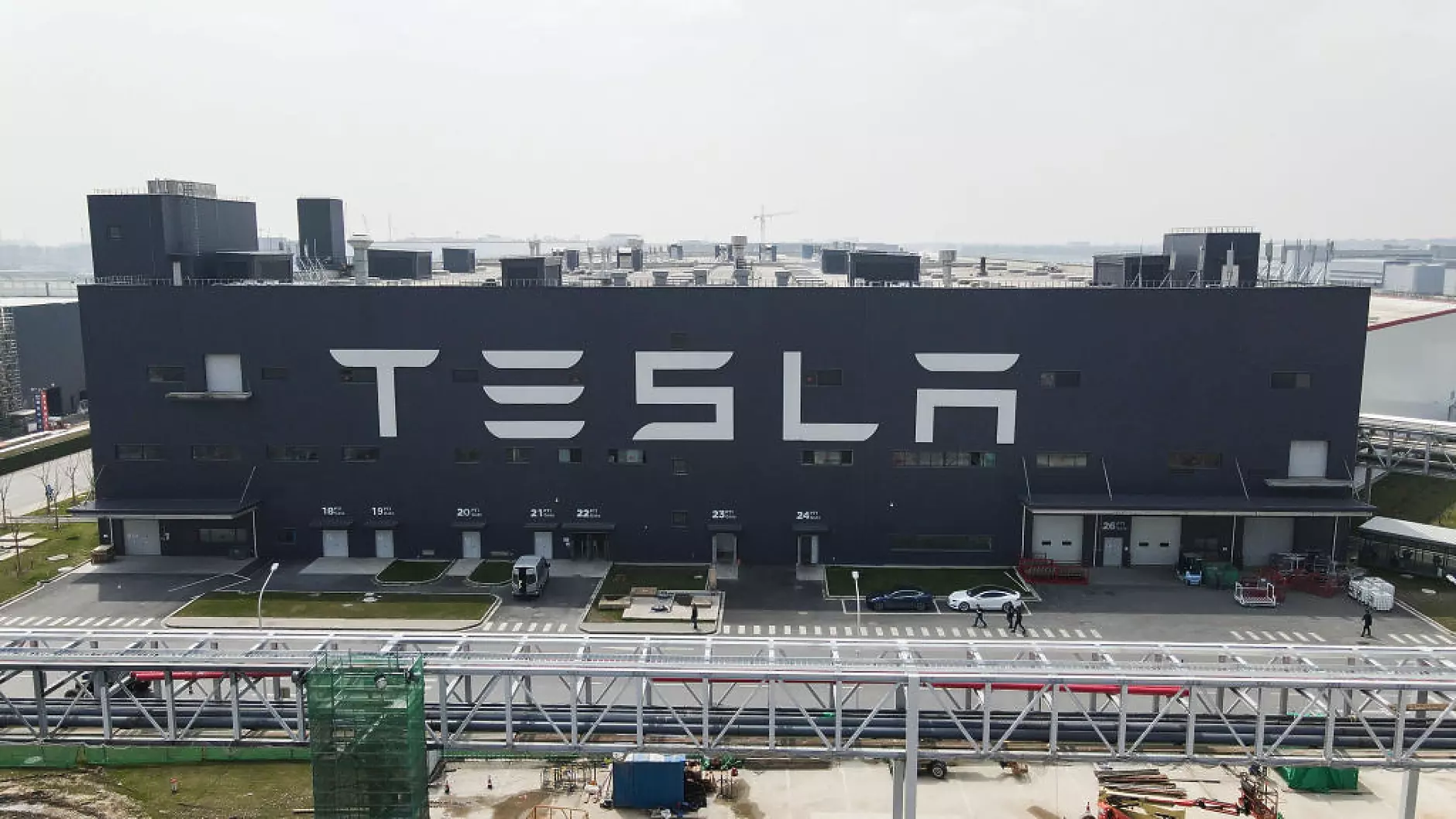 Tesla се готви да доставя в САЩ произведени в Китай автомобили?