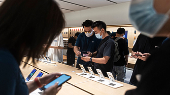 Apple предупреди за забавяне на доставките на iPhone 14 заради COVID ситуацията в Китай