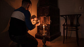 Повече от 10 милиона украинци са без електричество съобщи снощи