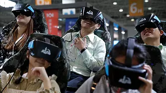 Китай планира да достави 25 млн. устройства за виртуална реалност до 2026 г.