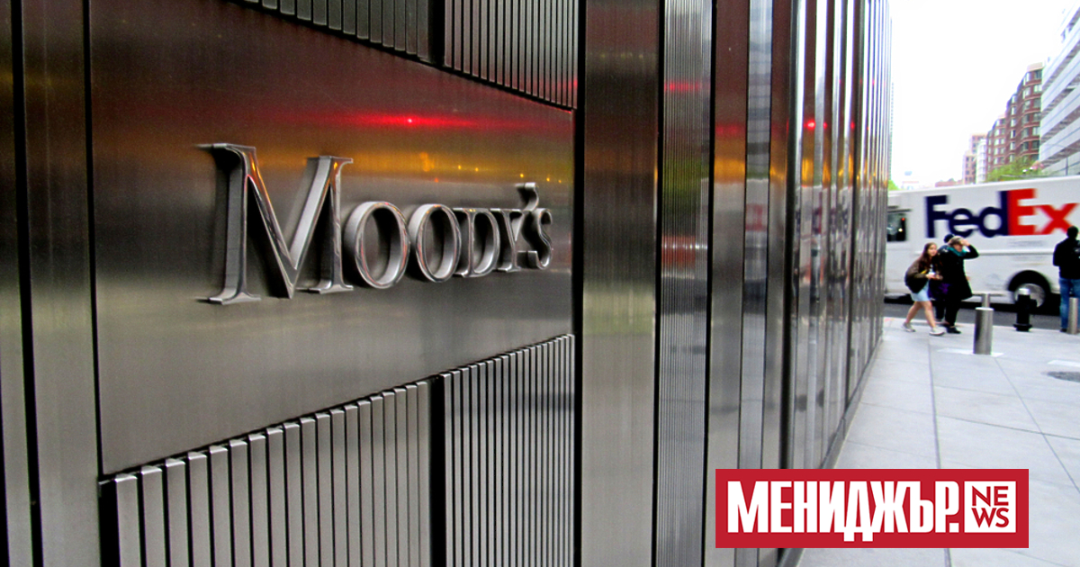 Международната кредитна агенция Moody`s понижи кредитния си рейтинг за Twitter,