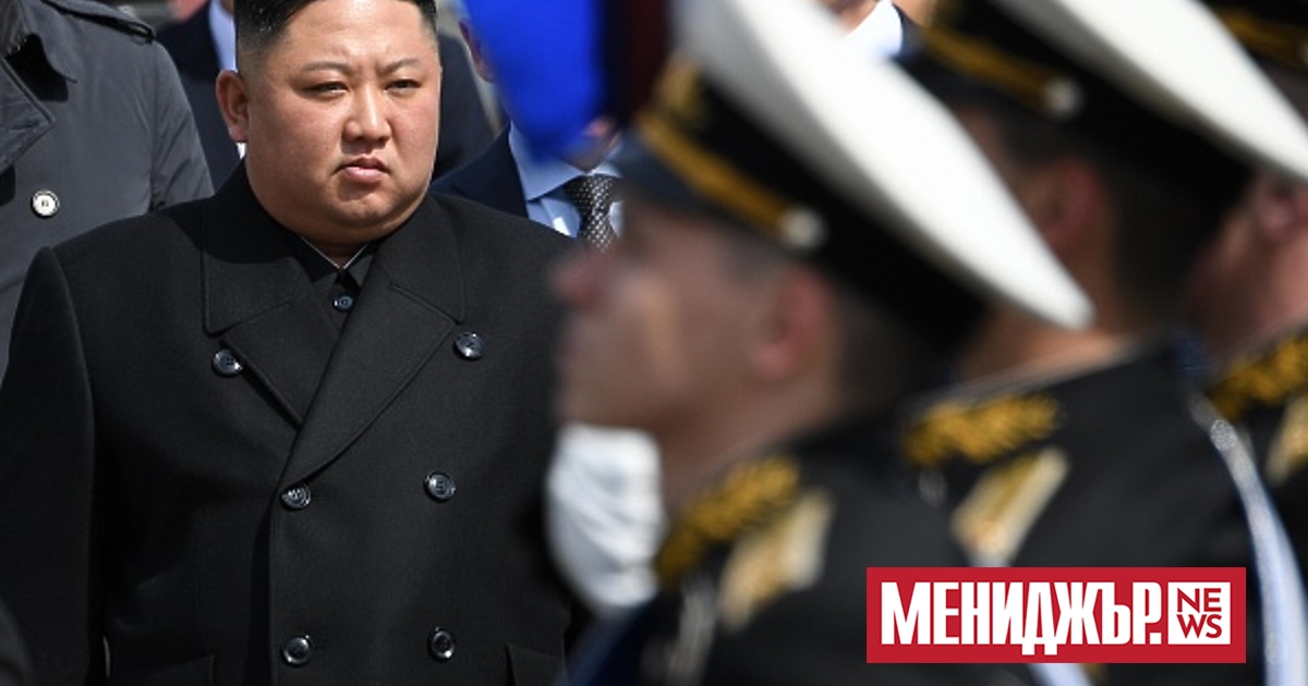 Севернокорейският лидер Ким Чен-ун инспектира вчера изпитанието на новата междуконтинентална