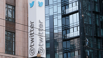 Милиардерът Илън Мъск обмисля да уволни още служители на Twitter