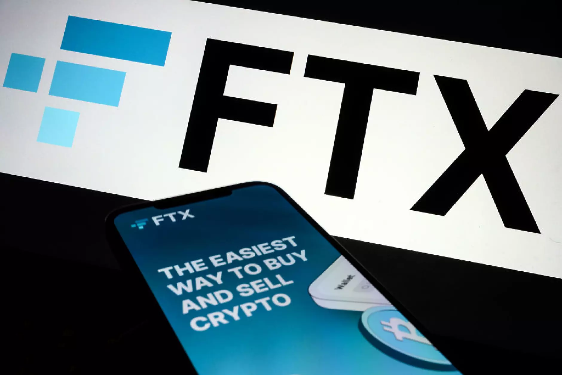 FTX е разполагала с 1,24 млрд. долара кеш преди да фалира