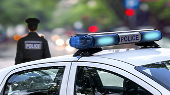Служители на Икономическа полиция в Пловдив извършват проверки във фирмата