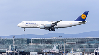 Американската компания Боинг спира производството на легендарния си  модел 747 8