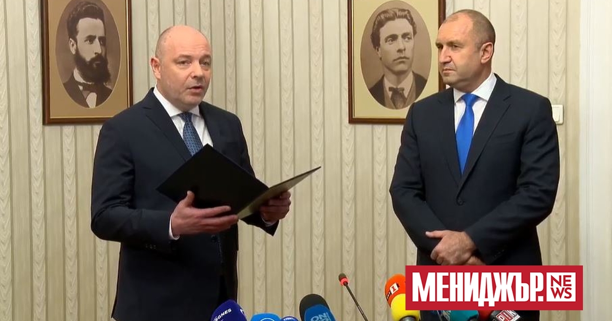 Издигнатият от ГЕРБ-СДС кандитат за премиер проф. Николай Габровски върна