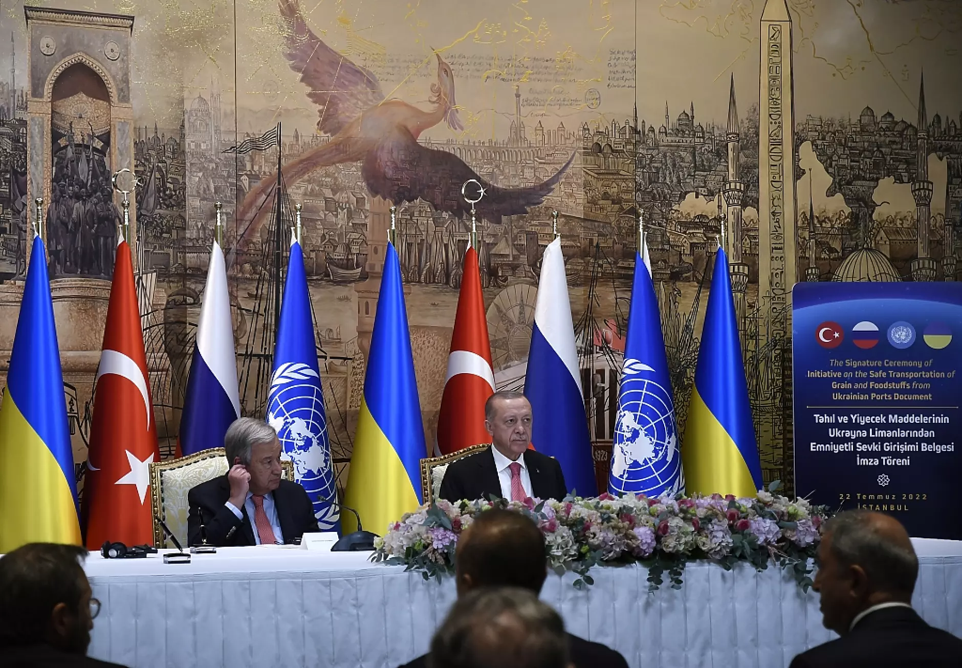 Турция продължава да се вижда посредник за войната в Украйна