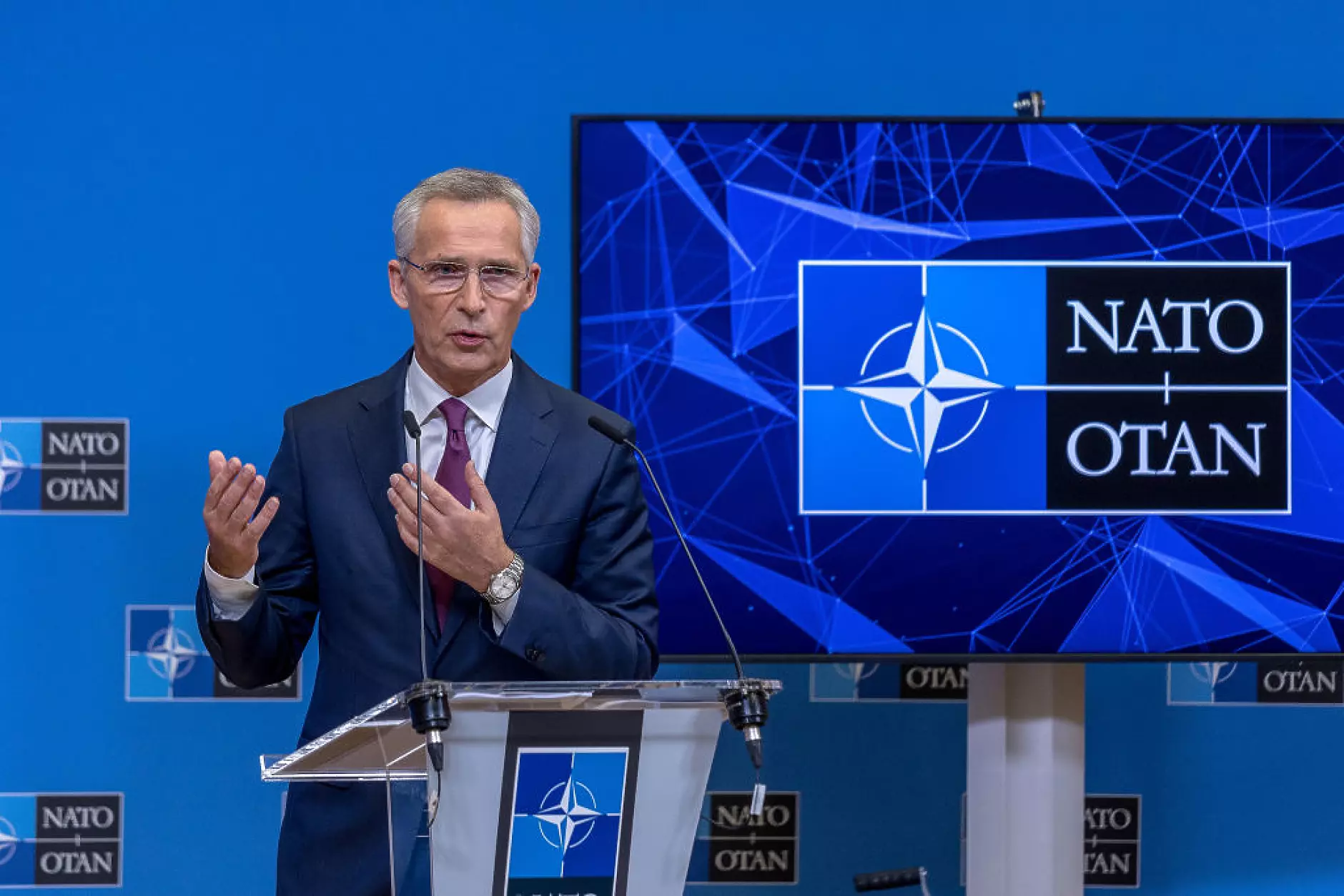 НАТО увеличи военния си бюджет за догодина с над 25%