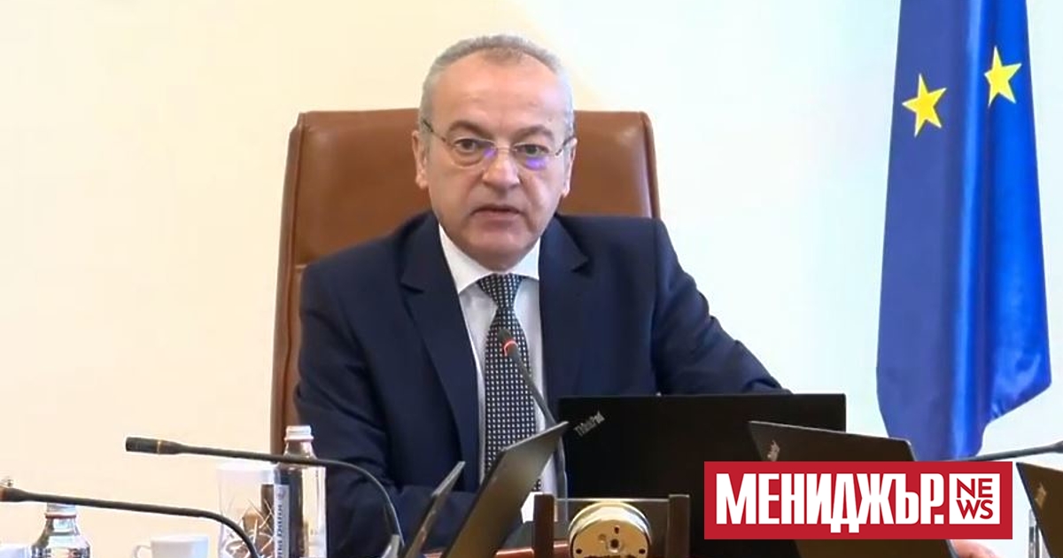 Българската държава чрез своите институции е в непрестанен контакт с