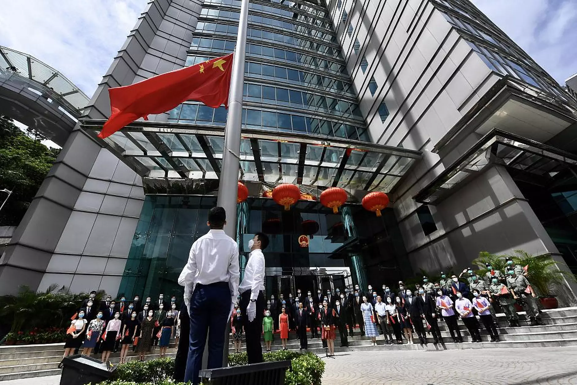 Пекин призова САЩ да не се бъркат във вътрешните му работи чрез Хонконг