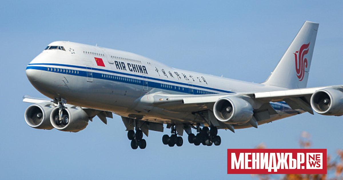 Китайските авиолинии възобновяват ударно международните си полети след три години