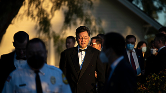 Новият китайски външен министър Цин Ганг проведе телефонен разговор с