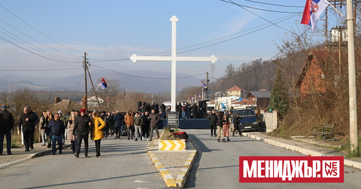Косовските сърби, които блокираха пътища в Северно Косово от 19