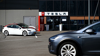 Американската компания Tesla отчете рекордни доставки на автомобили за 2022