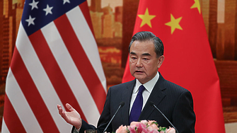 Китай и Съединените щати трябва да се стремят към диалог