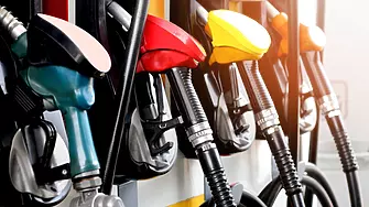 Делян Добрев:  По-големи компенсации за потребителите, ако НС одобри закона за горивата през януари