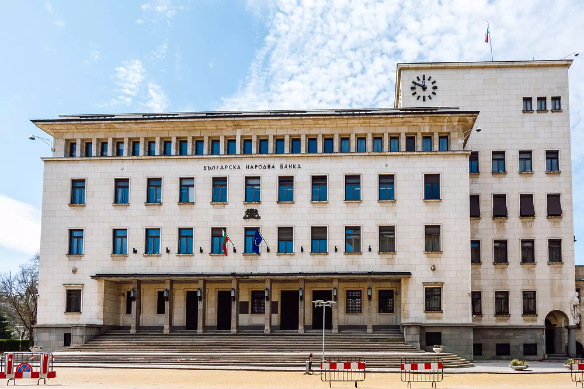 Външният дълг  на  България се увеличил с над  2,8 млрд.  евро за година