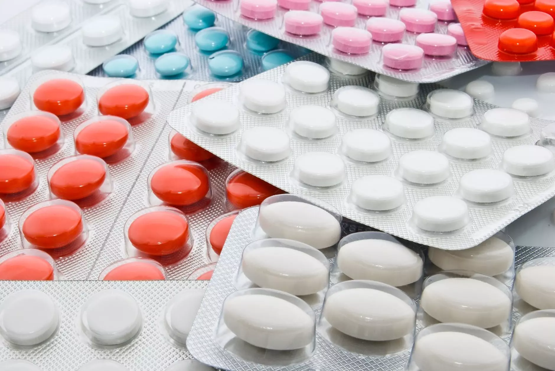 Над 300 лекарства липсват в аптечната мрежа