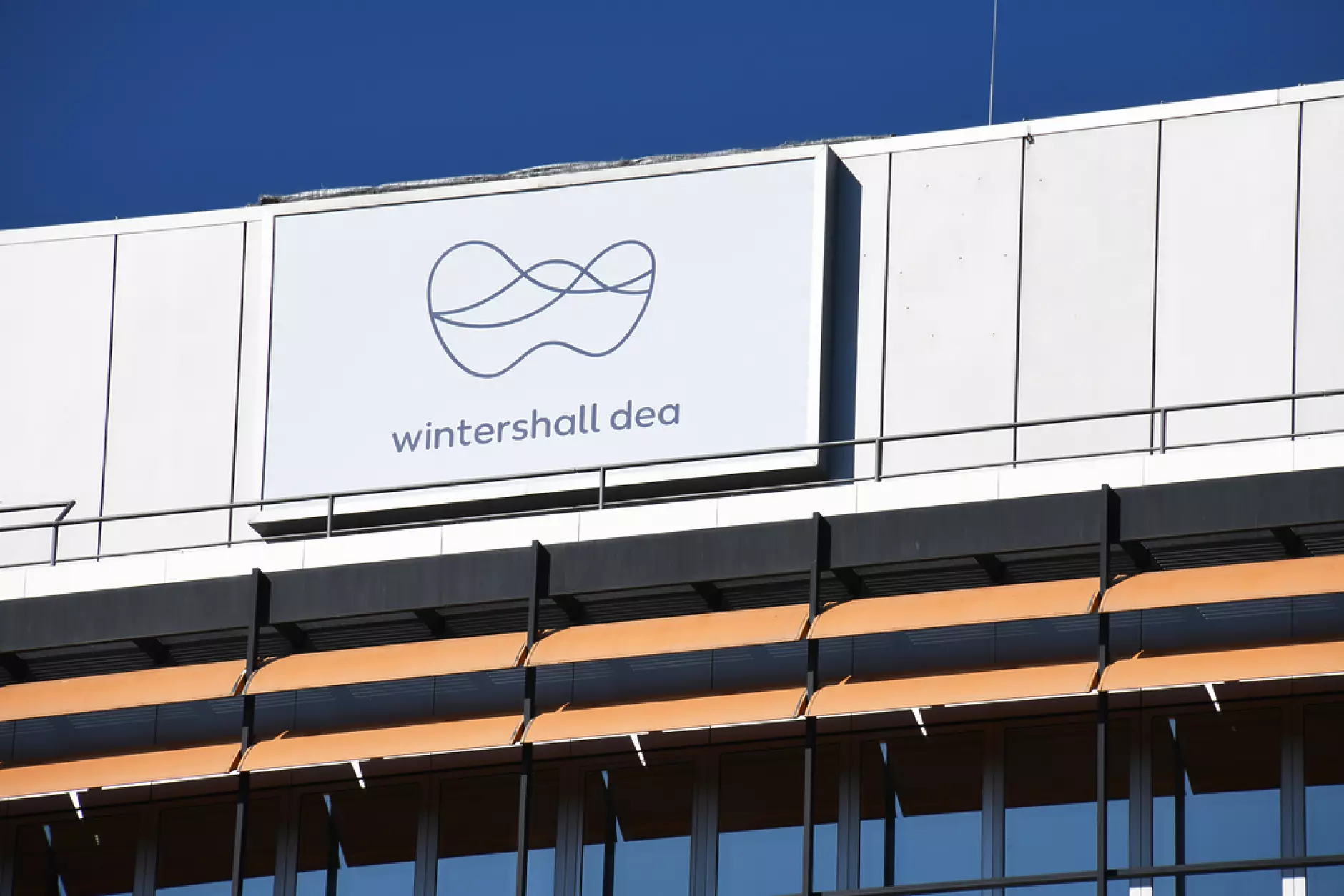 Wintershall Dea се изтегля от Русия, отписва активи за 5,3  млрд. евро