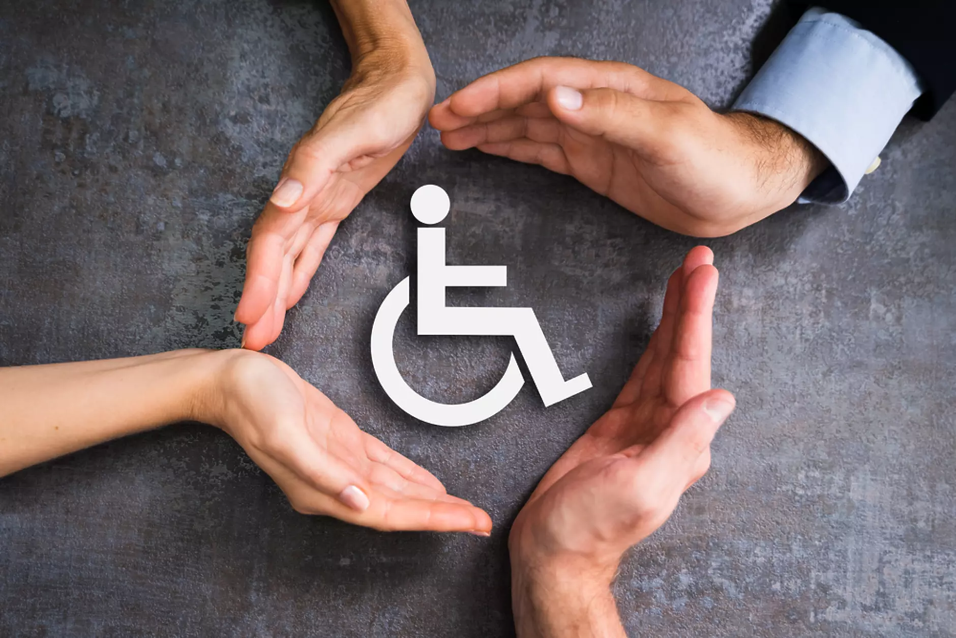 Диана Ковачева: Необходими са спешни решения за хората с увреждания
