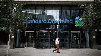 Банките JP Morgan и Standard Chartered получиха одобрение от китайските