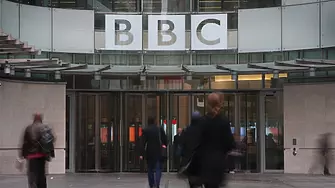 Шефът на медийната корпорация BBC иска субсидии от правителството